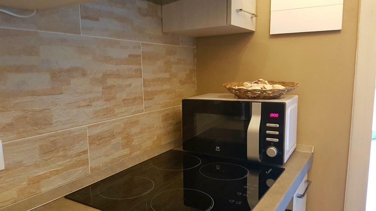 Versilia Apartment フォルテ・デイ・マルミ エクステリア 写真